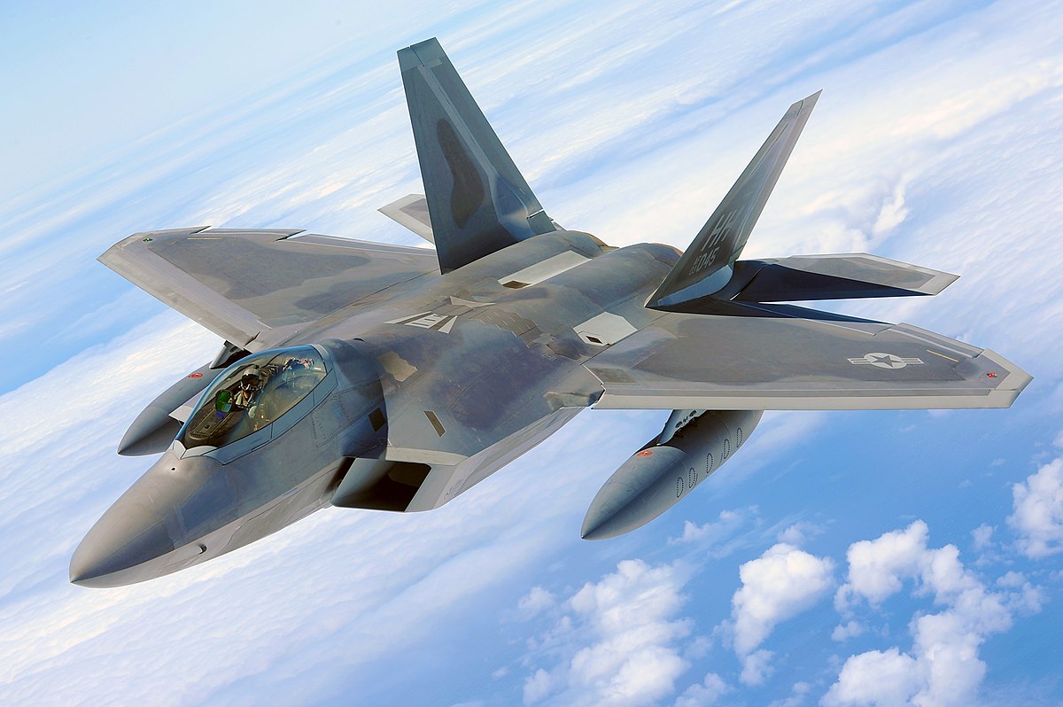 Dünyanın En Güçlü Savaş Uçakları: Hız, Güç ve Teknolojinin Üstün Kombinasyonu 1
