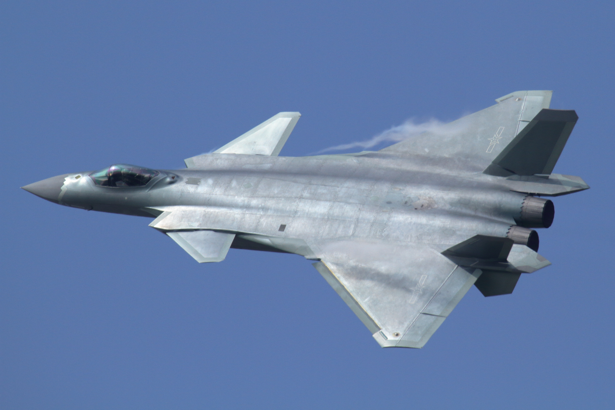 Dünyanın En Güçlü Savaş Uçakları: Hız, Güç ve Teknolojinin Üstün Kombinasyonu 4