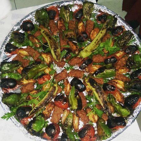 Gelinim Mutfakta 3 Mayıs Çarşamba Akdeniz Kebabı Tarifi!