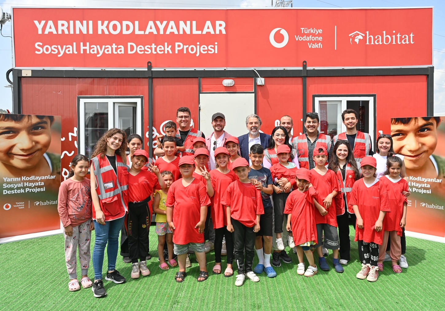 Yarını Kodlayanlar Sosyal Hayata Destek projesinde ikinci konteyner teknoloji sınıfı Kahramanmaraş’ta açıldı
