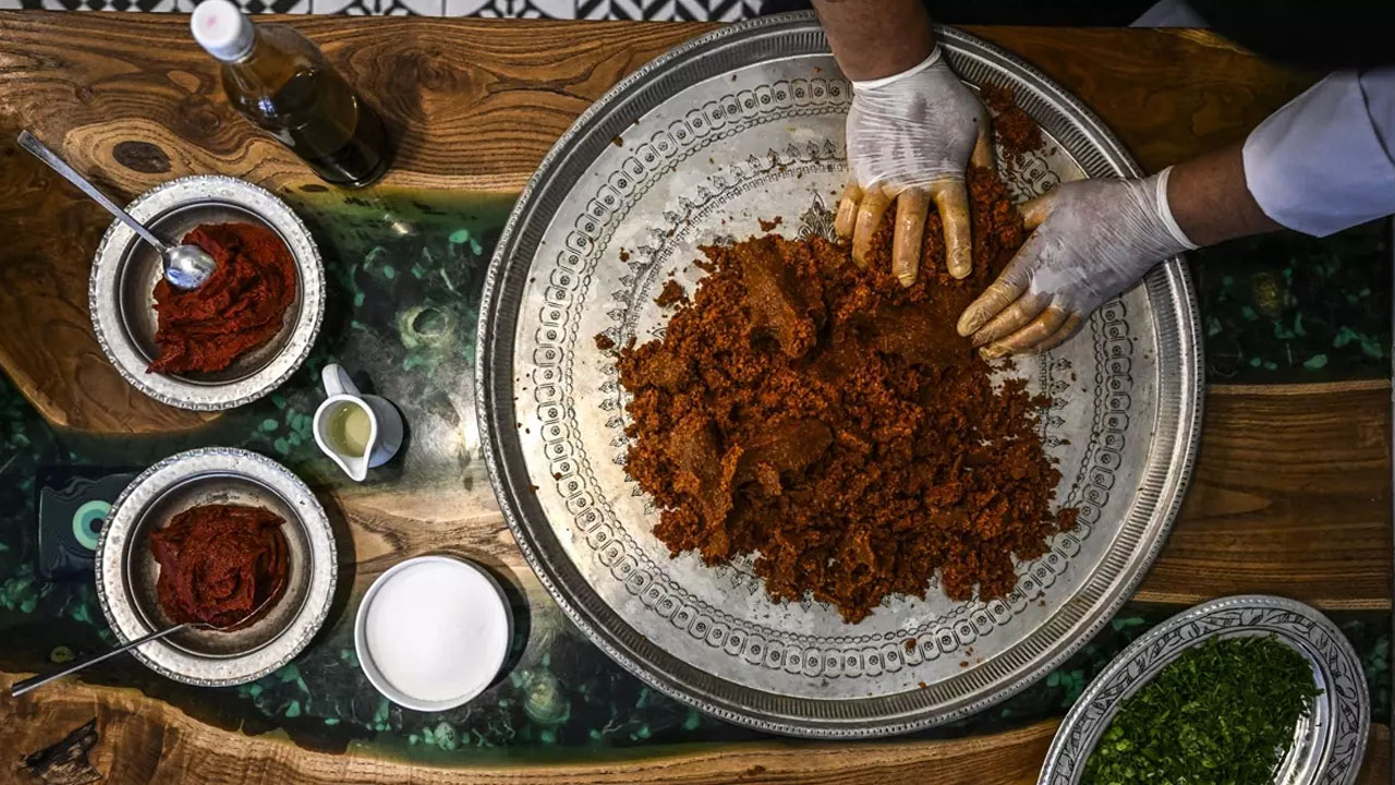 Osmanlı mutfağından etsiz çiğ köfte tarifi çıktı