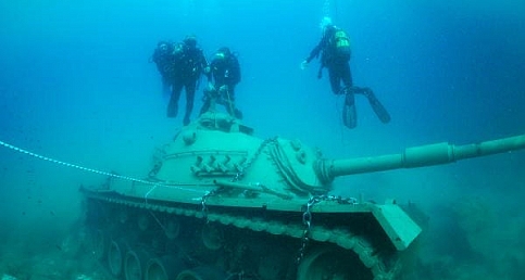 45 tonluk tank Güvercin Adası'na taşındı