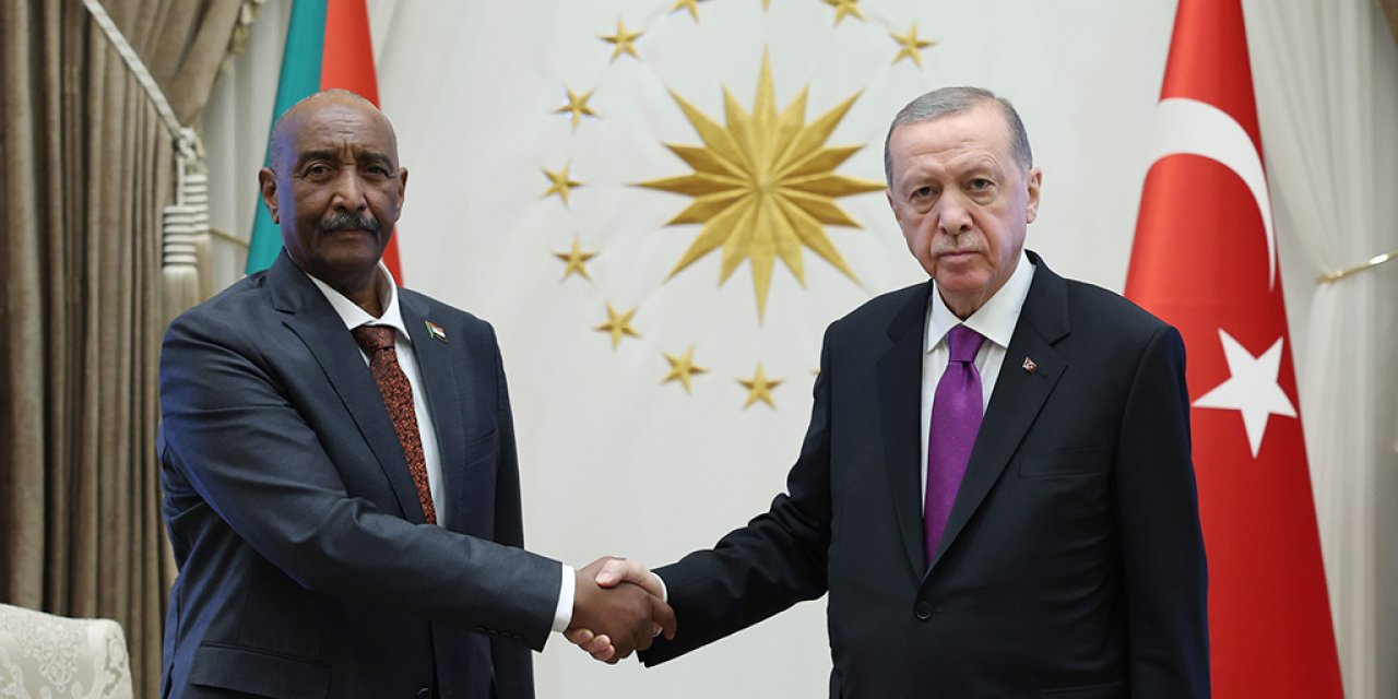 Cumhurbaşkanı Erdoğan, Sudan Egemenlik Konseyi Başkanı Burhan ile görüştü