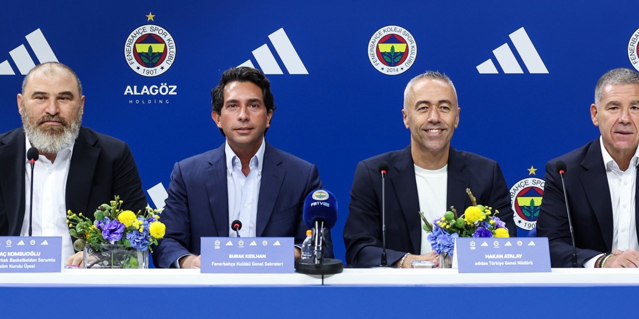 adidas ve Fenerbahçe Arasında Sponsorluk İmza Töreni “ Sevdik Seni Her Şeyden Çok” Söylemi İle Gerçekleşti