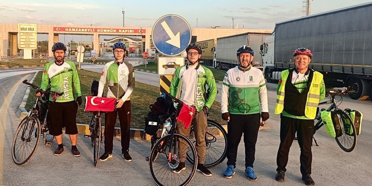 Edirne Yeşilay Spor Kulübü Bulgaristan’a Bisiklet Turu Düzenledi