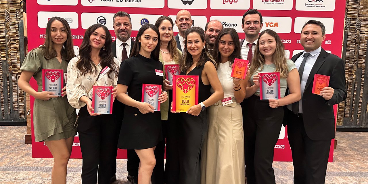 Vodafone Türkiye, Türkiye Müşteri Deneyimi Ödülleri'nde Büyük Başarıya İmza Attı