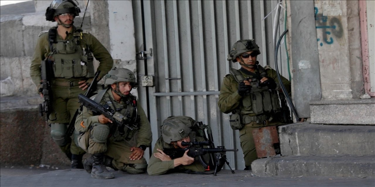 İsrail askerleri Batı Şeria'da 11 Filistinliyi öldürdü