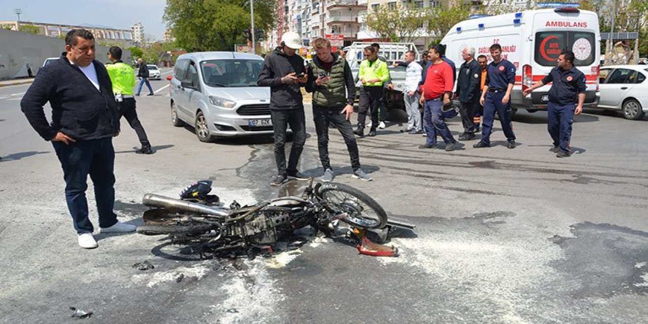 Antalya'da feci kaza: 1 kişi öldü, 1 kişi yaralandı