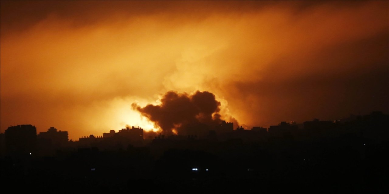 İsrail'in gece boyu süren hava ve topçu saldırılarında onlarca kişi öldü