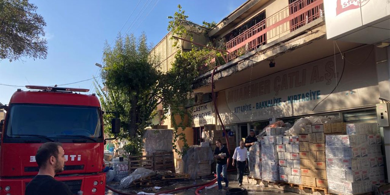 Konya'da toptancılar çarşısında yangın çıktı