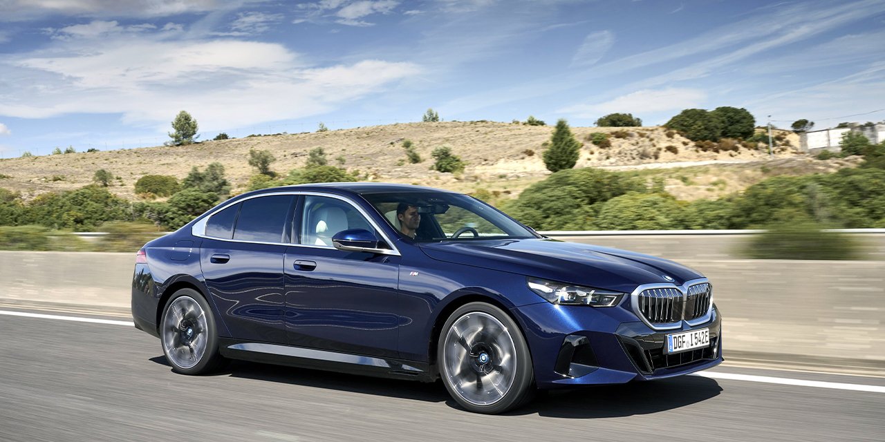 Yeni BMW 520d xDrive Sedan: Daha Az Yakıt, Daha Fazla Performans!Yeni BMW 520d xDrive Sedan Fiyatları