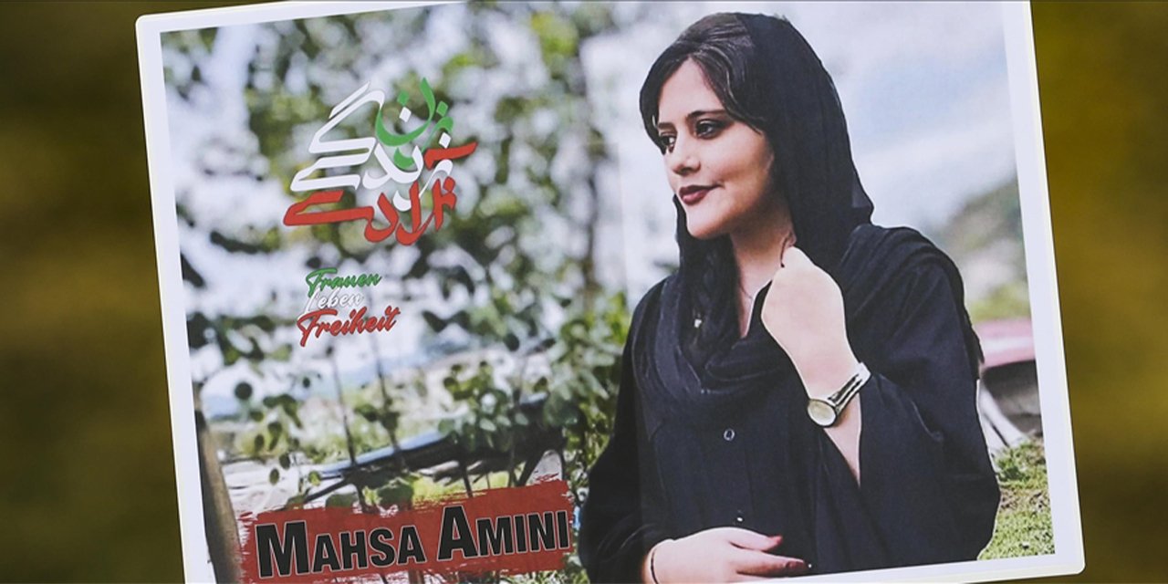 İki Kadın Gazeteciye İran'da Ağır Hapis Cezası