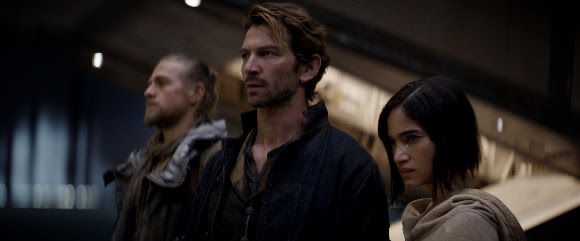 Netflix, Zack Snyder imzalı Rebel Moon - Part one: a Child of fire’ın yeni fragmanını paylaştı
