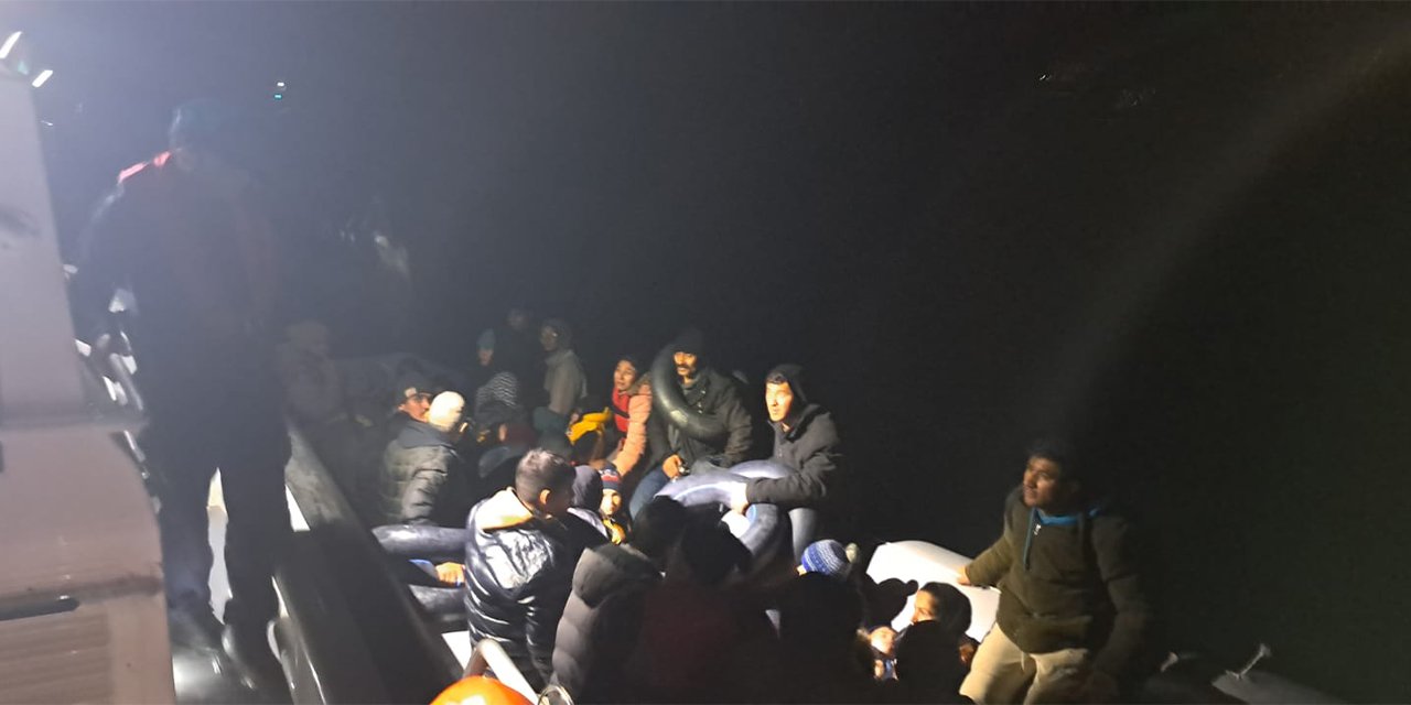 Çanakkale'nin Ayvacık ilçesi açıklarında 101 düzensiz göçmen yakalandı