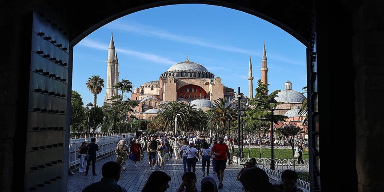 İstanbul Turizminde Rekor Artış: Son On Yılda %66'lık Büyüme